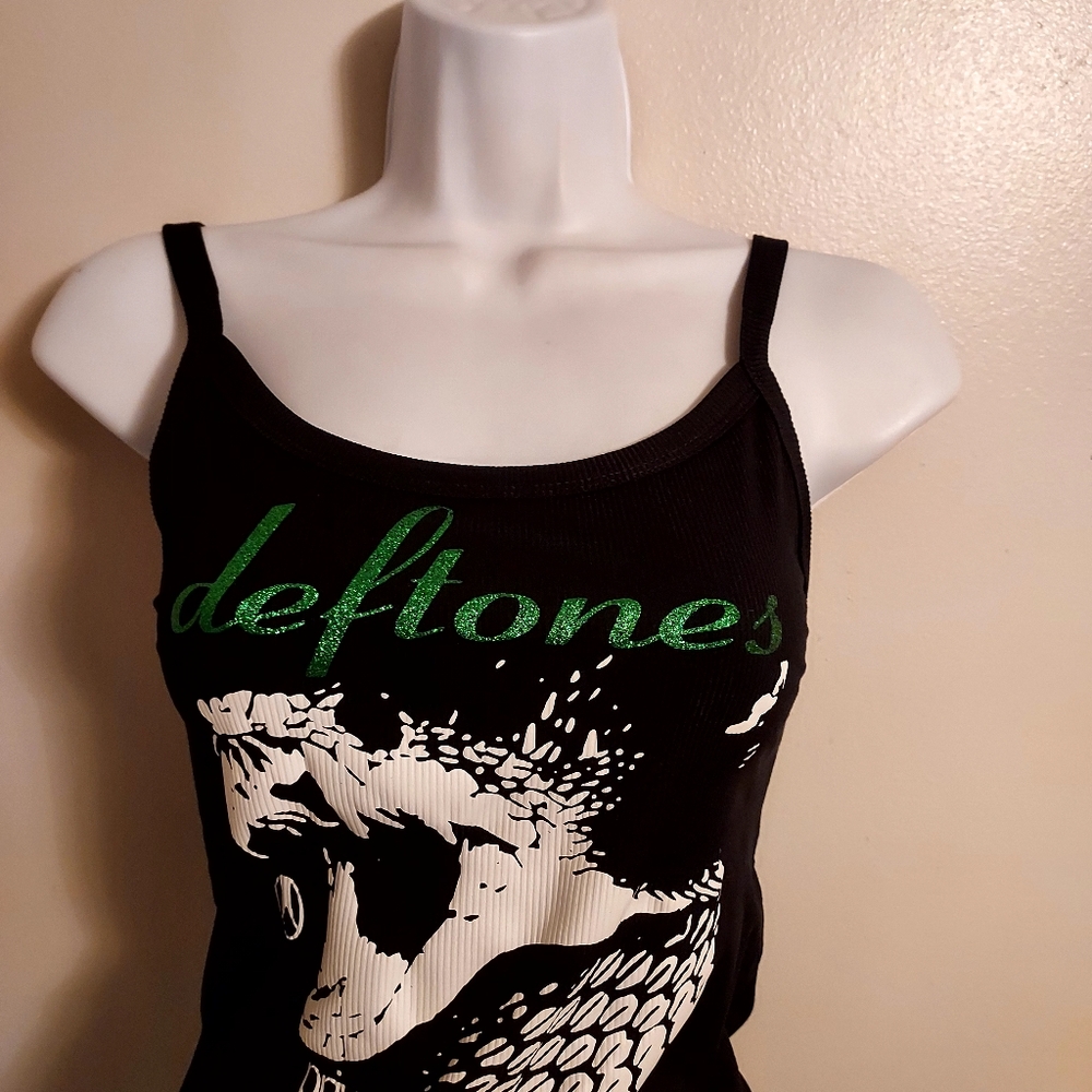 Deftones tank top Private Music Allbum Shirt Deftones  Deftones Glitter Crop Top - Picture 4 of 4